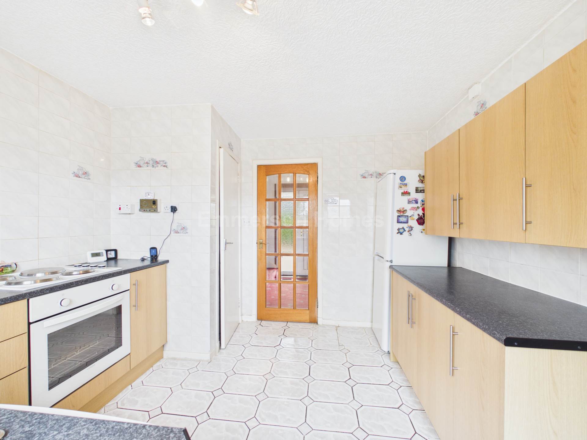 Clippens Road, Linwood, PA3, Image 5