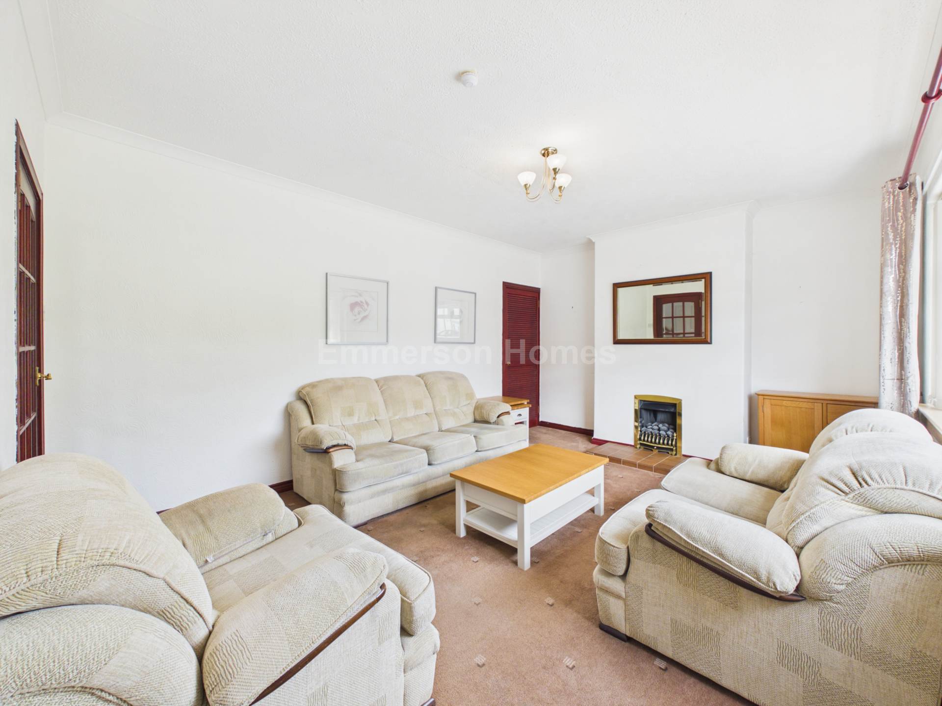 Glentyan Avenue, Kilbarchan, PA10, Image 3
