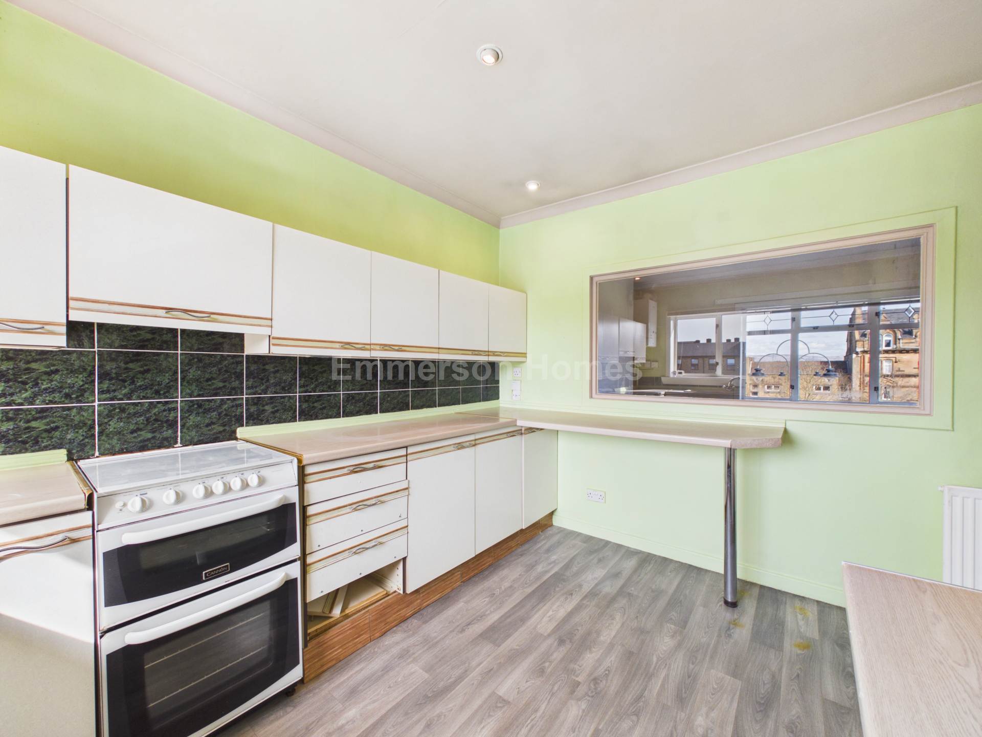 Houstoun Square, Johnstone, PA5, Image 4