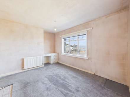 Houstoun Square, Johnstone, PA5, Image 9