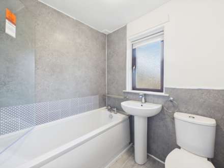 Willow Place, Johnstone, PA5, Image 12