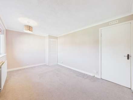 Willow Place, Johnstone, PA5, Image 7