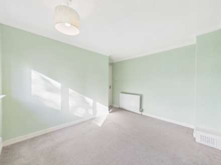 Willow Place, Johnstone, PA5, Image 9