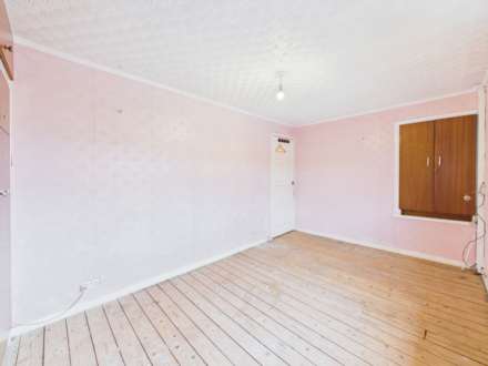 Elm Drive, Johnstone. PA5., Image 8