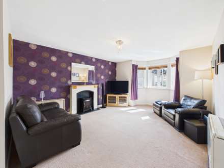 Barclay Drive, Elderslie, PA5, Image 2