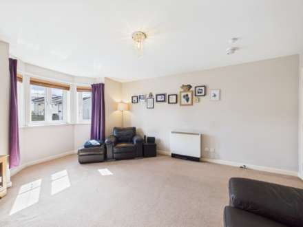 Barclay Drive, Elderslie, PA5, Image 3