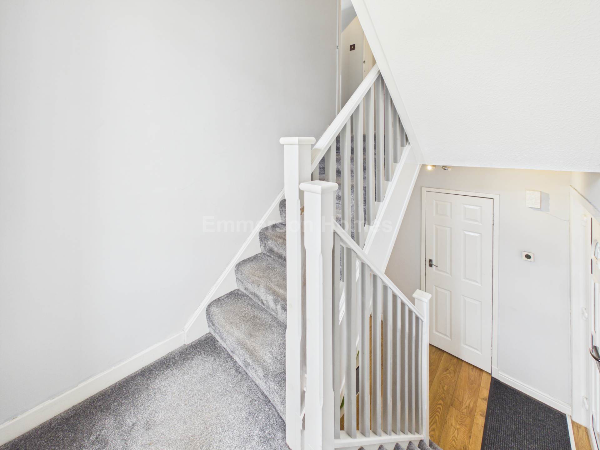 Nightingale Place, Johnstone, PA5, Image 15