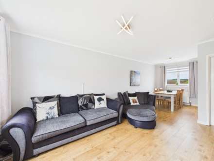 Nightingale Place, Johnstone, PA5, Image 3