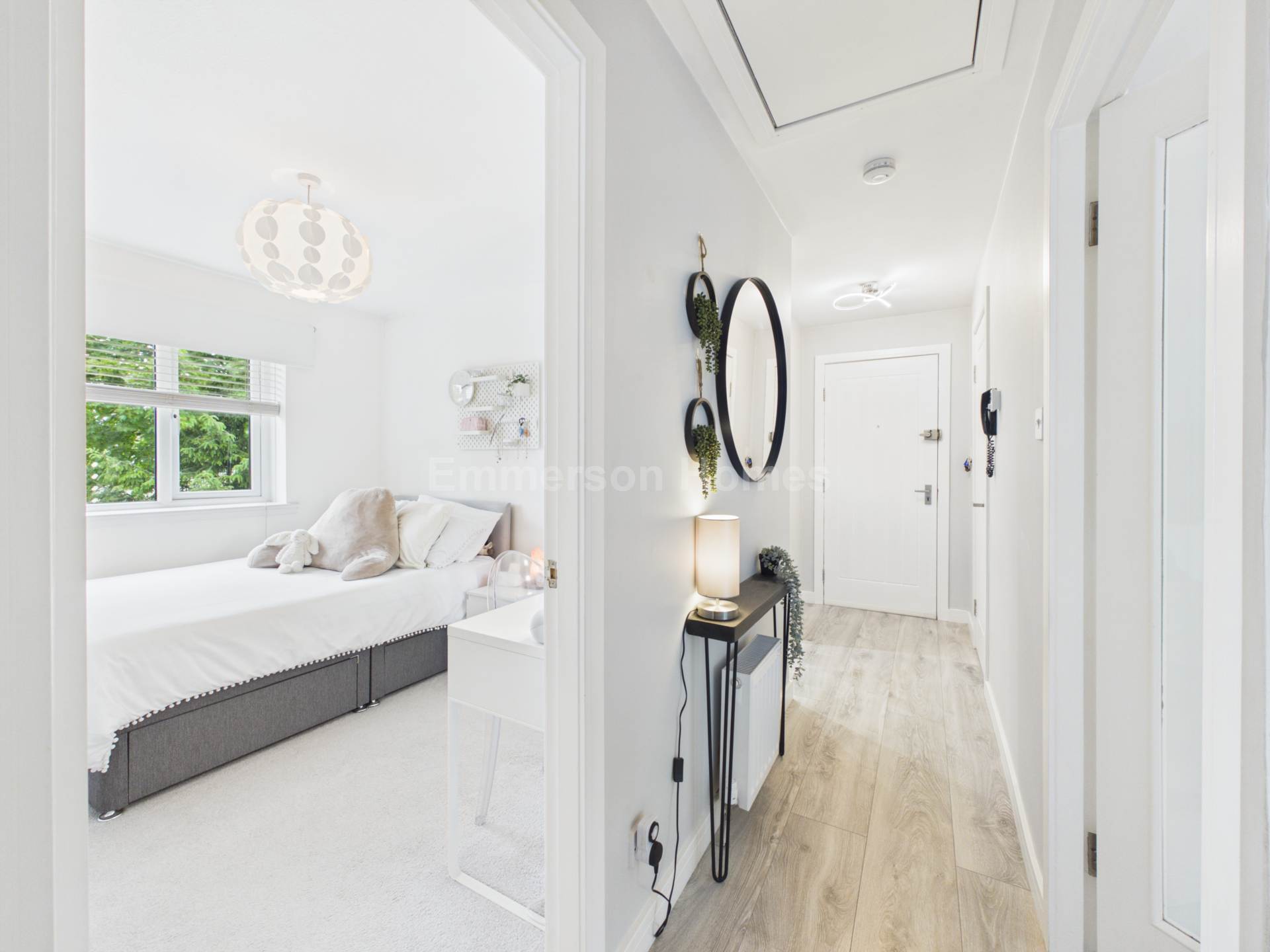 Loanhead Road, Linwood, PA3, Image 12
