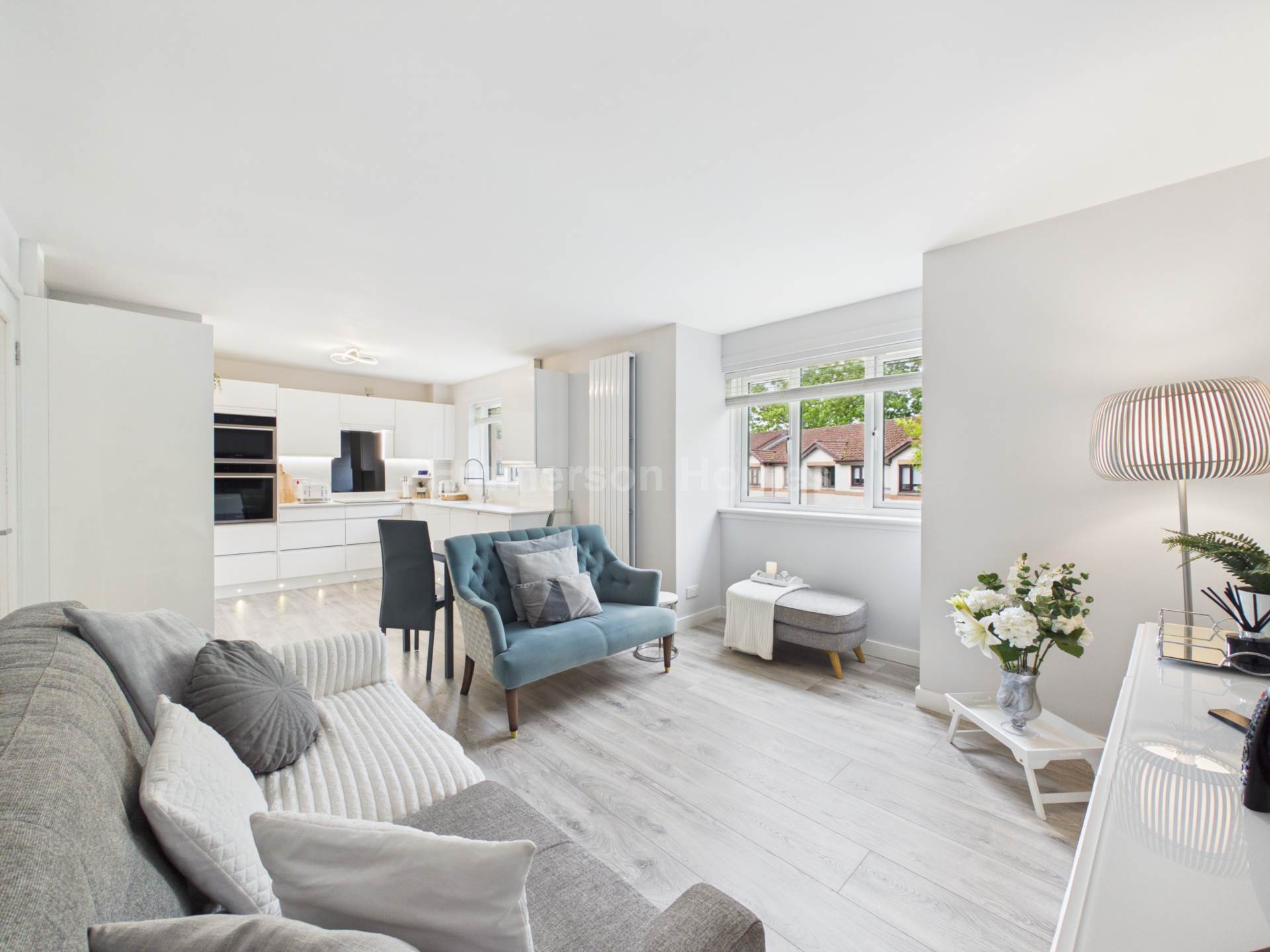 Loanhead Road, Linwood, PA3, Image 3