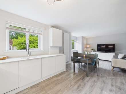 Loanhead Road, Linwood, PA3, Image 6