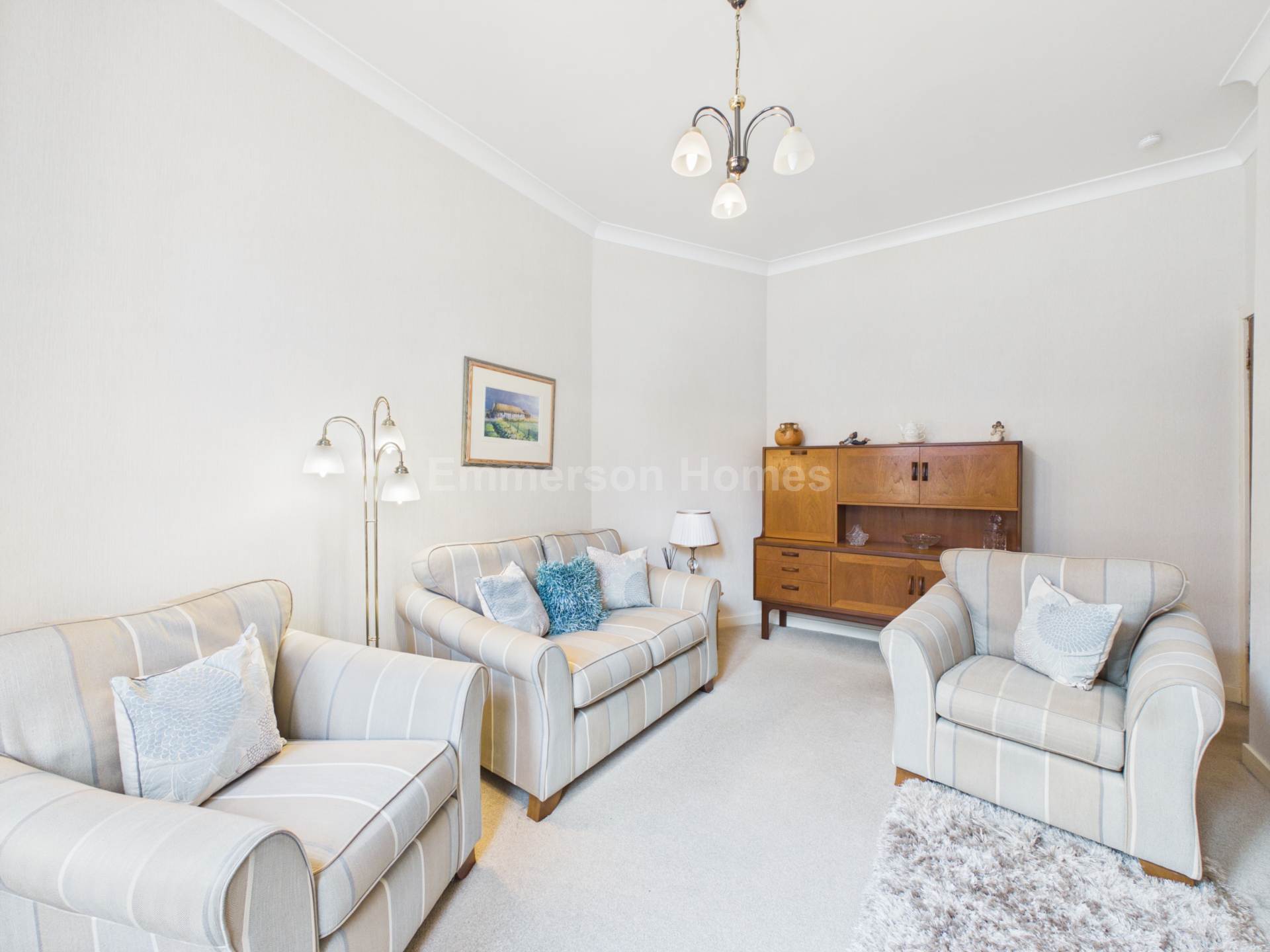 Main Road, Elderslie, PA5, Image 3