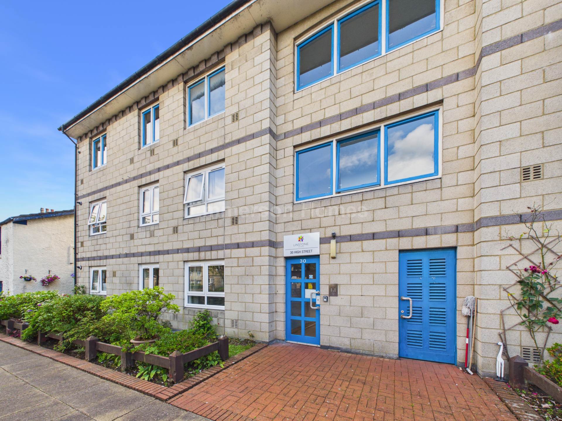 High Street, Johnstone, PA5, Image 14