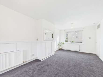 St Andrews Lane, Alexandria, G83, Image 4