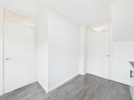 St Andrews Lane, Alexandria, G83, Image 7