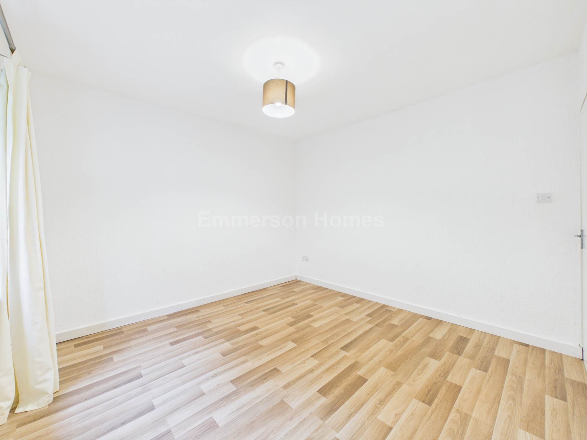 Thomson Avenue, Johnstone, PA5, Image 7