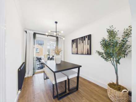 Ritchie Park, Johnstone, PA5, Image 4