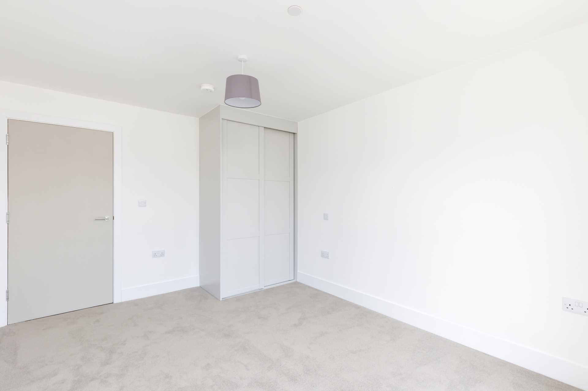 Westminster House - Perrymount Apartments, Image 8