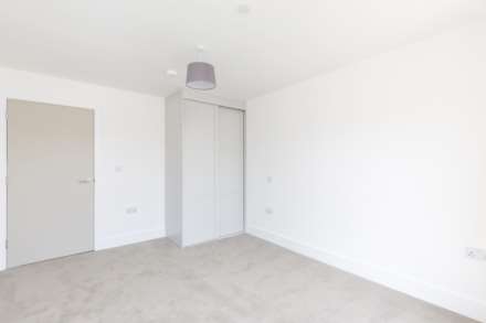 Westminster House - Perrymount Apartments, Image 8