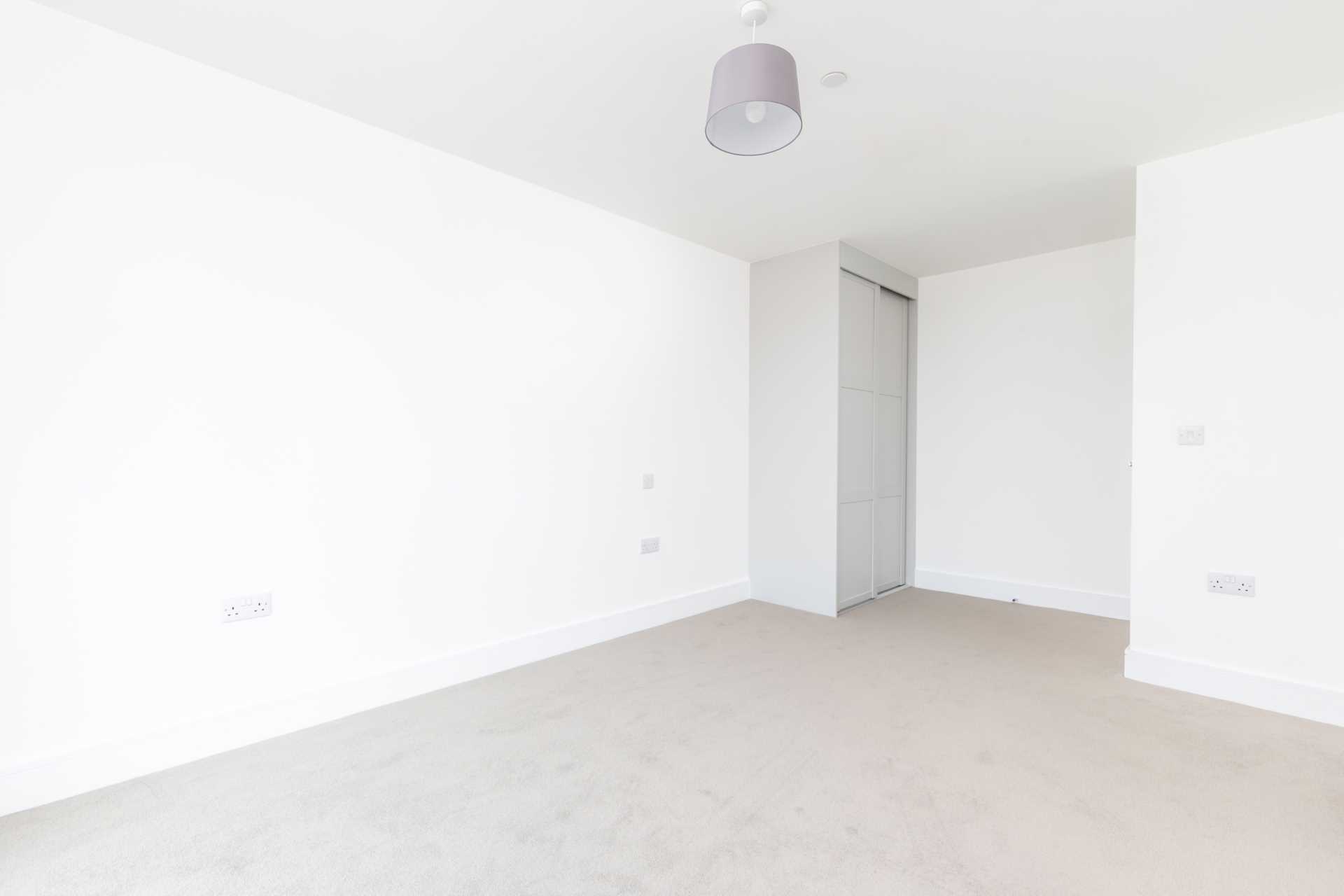 Perrymount Road, Haywards Heath, Image 11