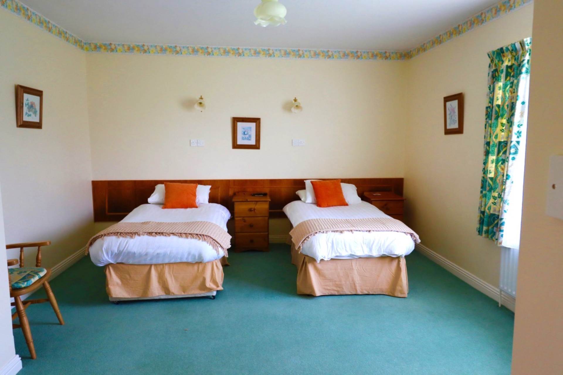 Clonanav Guest House, Ballymacarbry, Co. Waterford, E91 W7C1