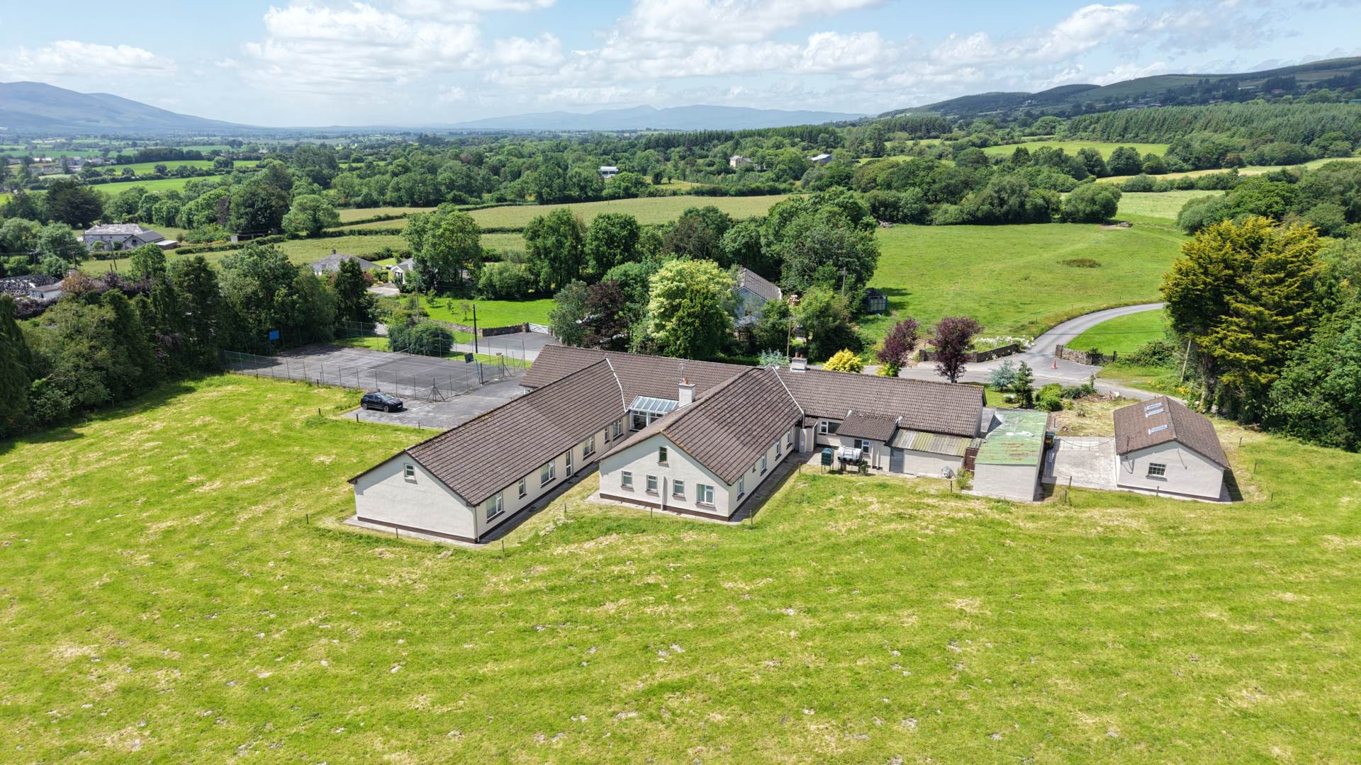 Clonanav Guest House, Ballymacarbry, Co. Waterford, E91 W7C1