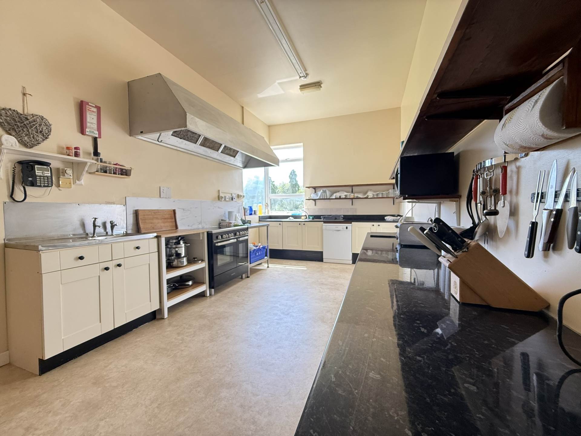 Clonanav Guest House, Ballymacarbry, Co. Waterford, E91 W7C1