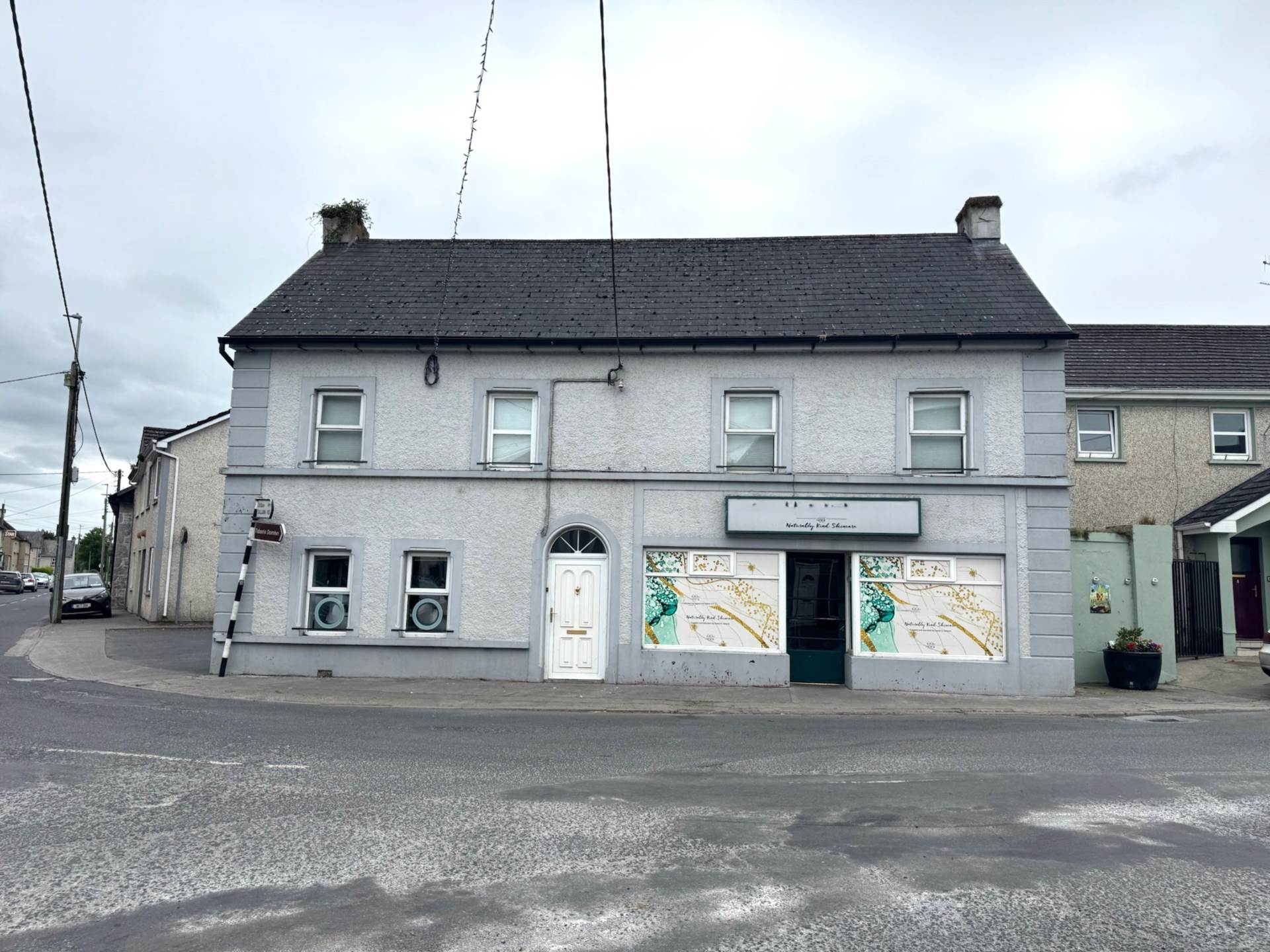 Shop and Residence at Carrick Street, Mullinahone, E41 X759