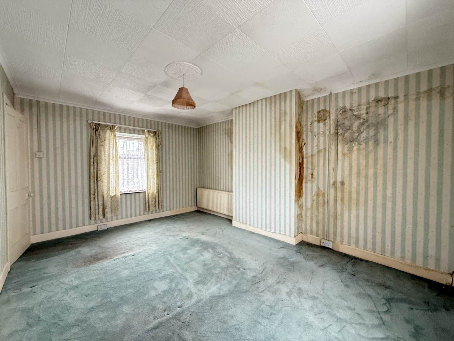 12 Davis Terrace, Clonmel, E91 HH02 12 Davis Terrace, Clonmel, E91 HH02