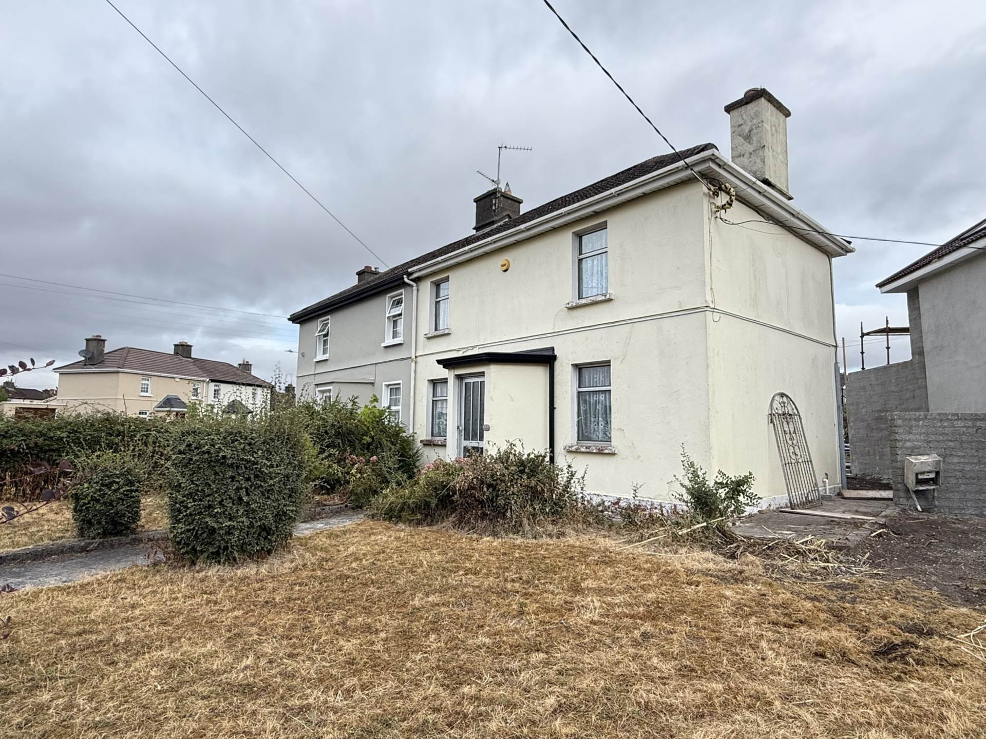 12 Davis Terrace, Clonmel, E91 HH02 12 Davis Terrace, Clonmel, E91 HH02