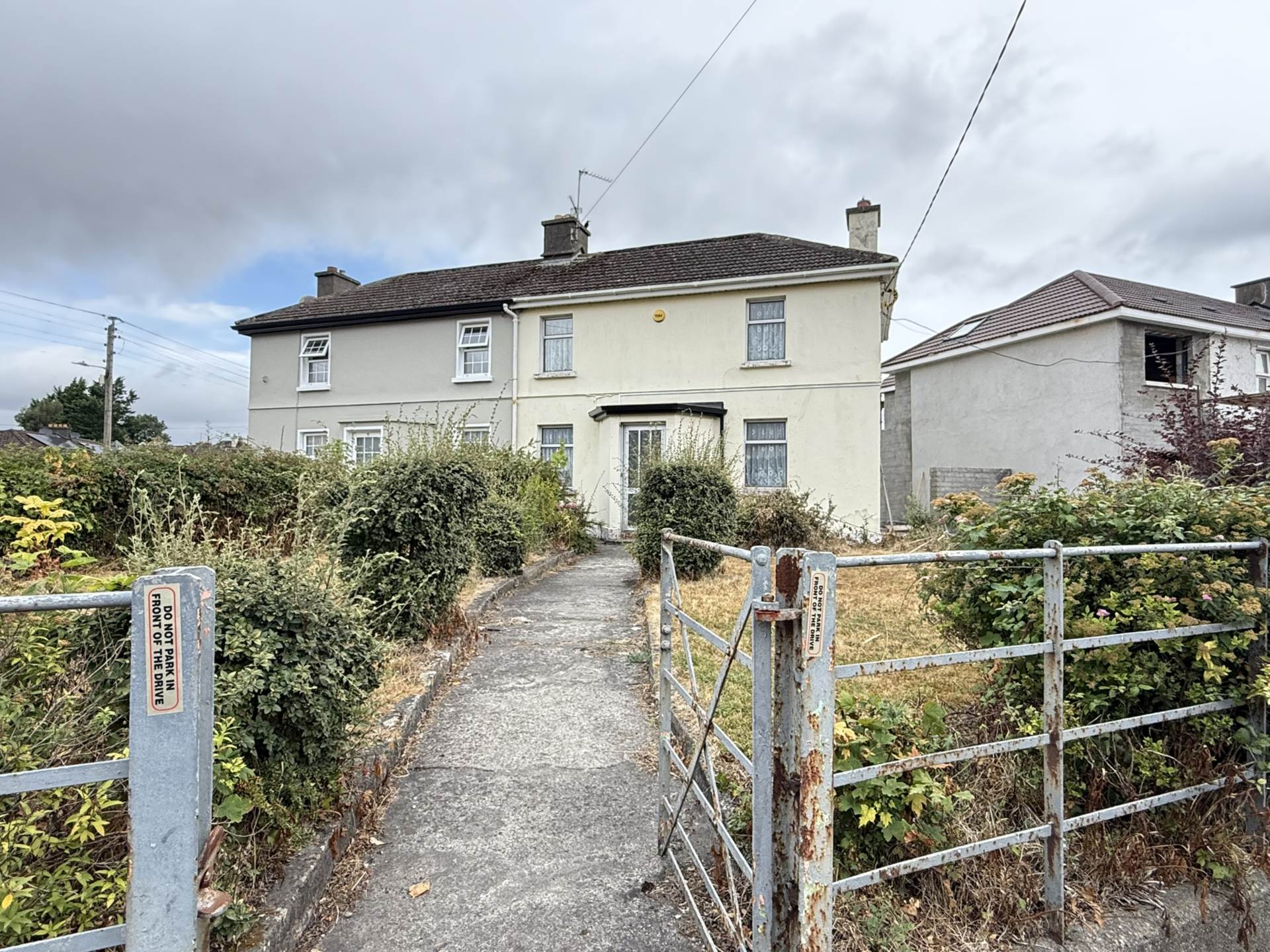 12 Davis Terrace, Clonmel, E91 HH02 12 Davis Terrace, Clonmel, E91 HH02
