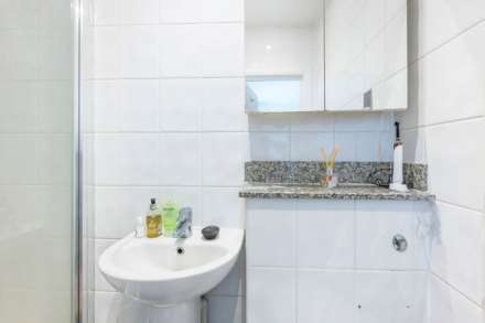 Kingsland Passage, Dalston Junction, E8, Image 13