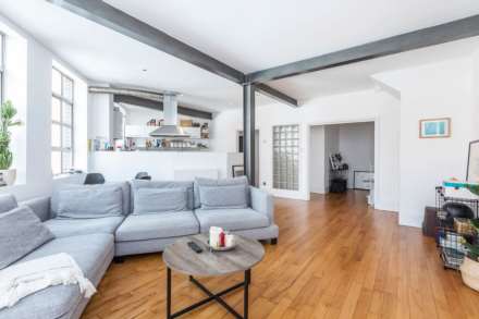 Dingley Place, Clerkenwell, EC1V, Image 1