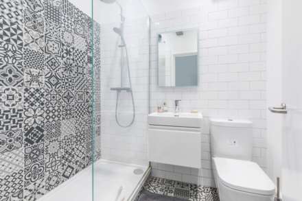 Dingley Place, Clerkenwell, EC1V, Image 16