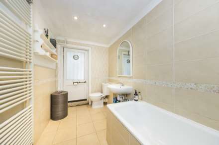 Barnsbury Road, Islington, N1, Image 11