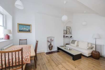 1 Bedroom Apartment, Wilmington Square, Clerkenwell, WC1X