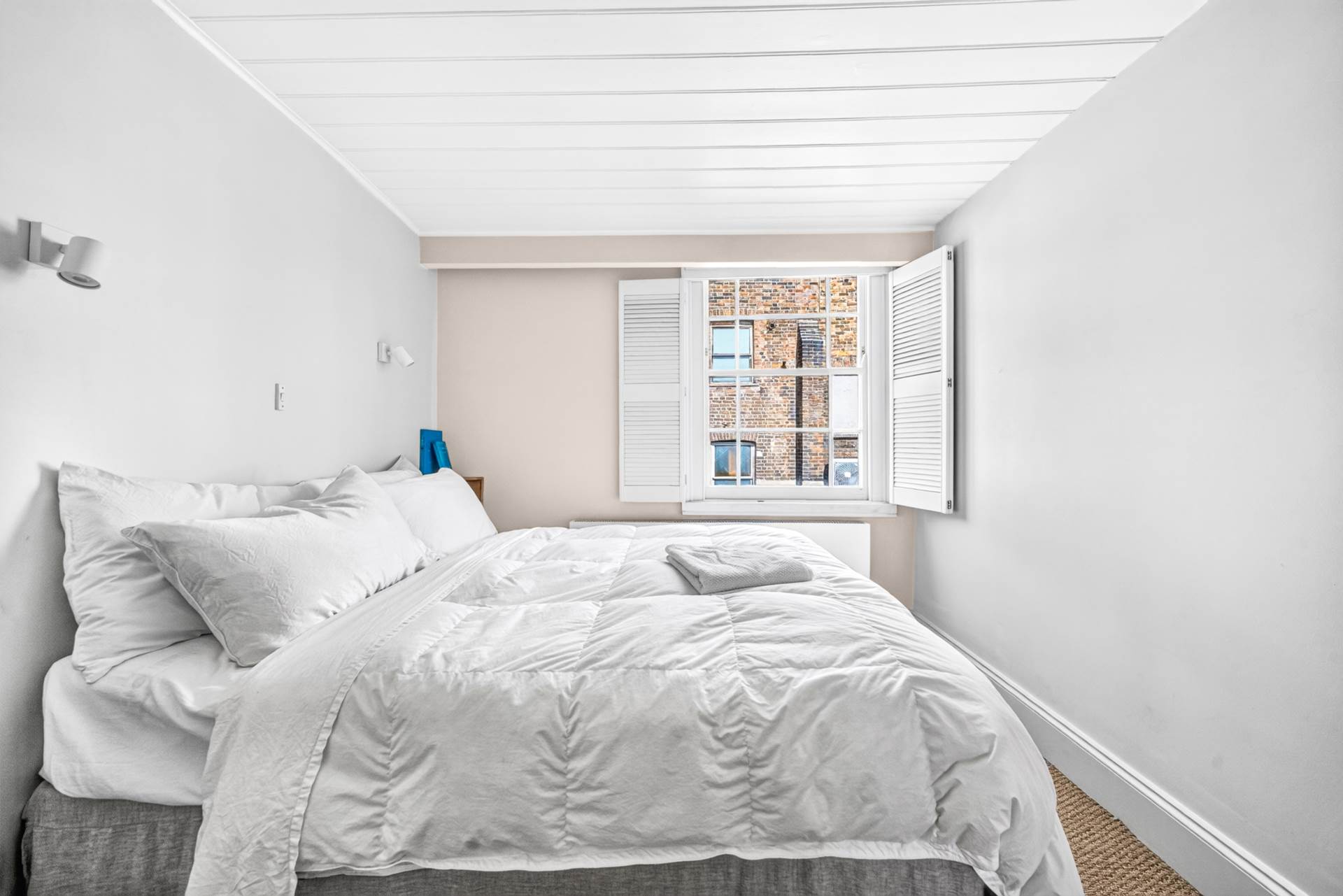 Camden Passage, Angel, N1, Image 11