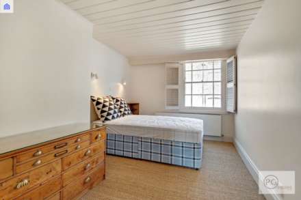 Camden Passage, Angel, N1, Image 8