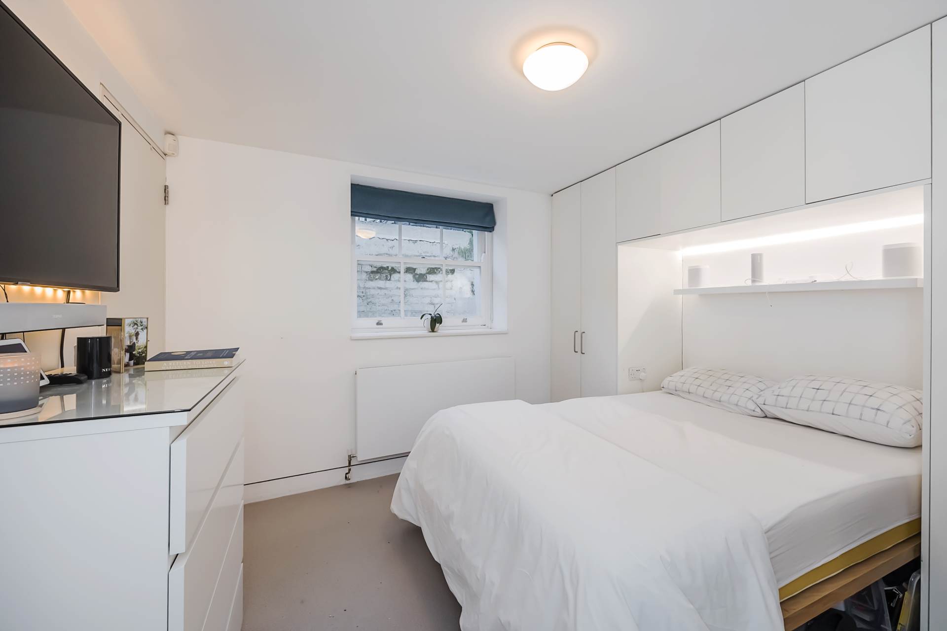 Liverpool Road, Barnsbury, N1, Image 6