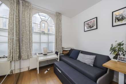 Liverpool Road, Barnsbury, N1, Image 7