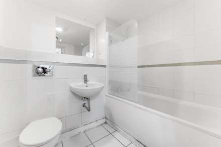 Parham Drive, Ilford, London, IG2, Image 6