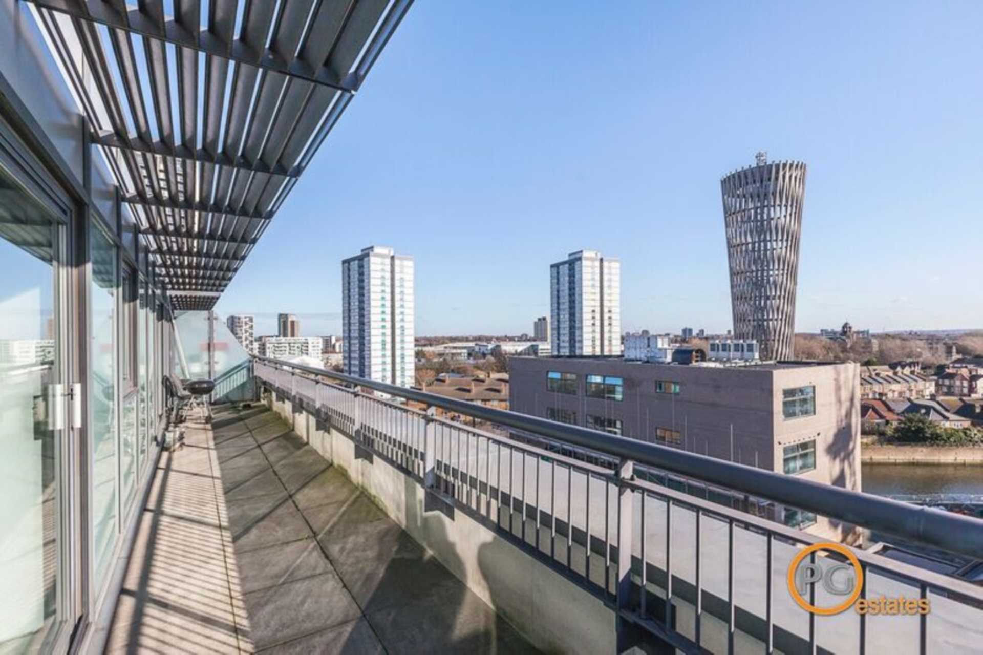 High Street, Stratford, E15, Image 1