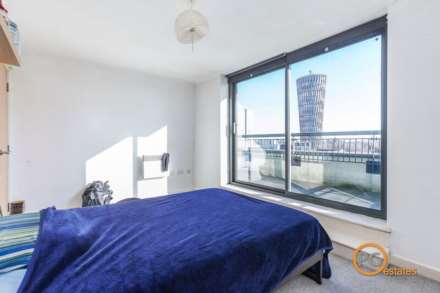 High Street, Stratford, E15, Image 5