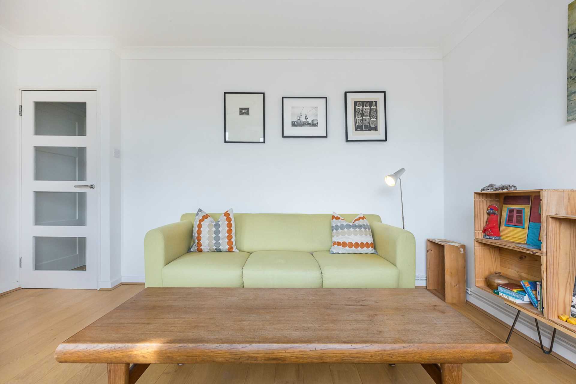 Highbury Quadrant, Highbury, N5, Image 2