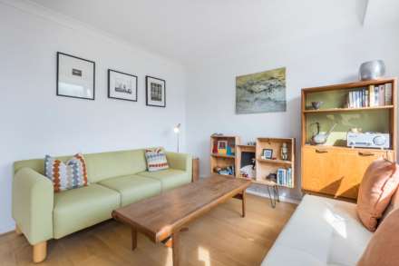 Highbury Quadrant, Highbury, N5