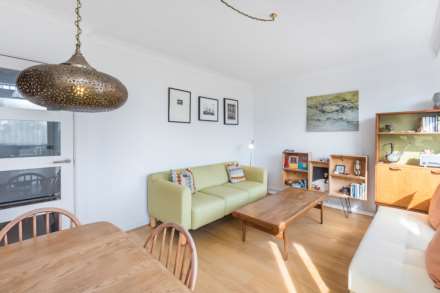 Highbury Quadrant, Highbury, N5, Image 3