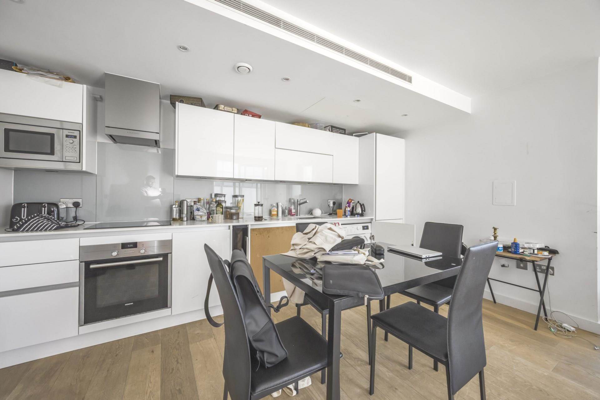 Courtyard Apartments, Avantgarde Place, Sclater Street, E1, Image 3