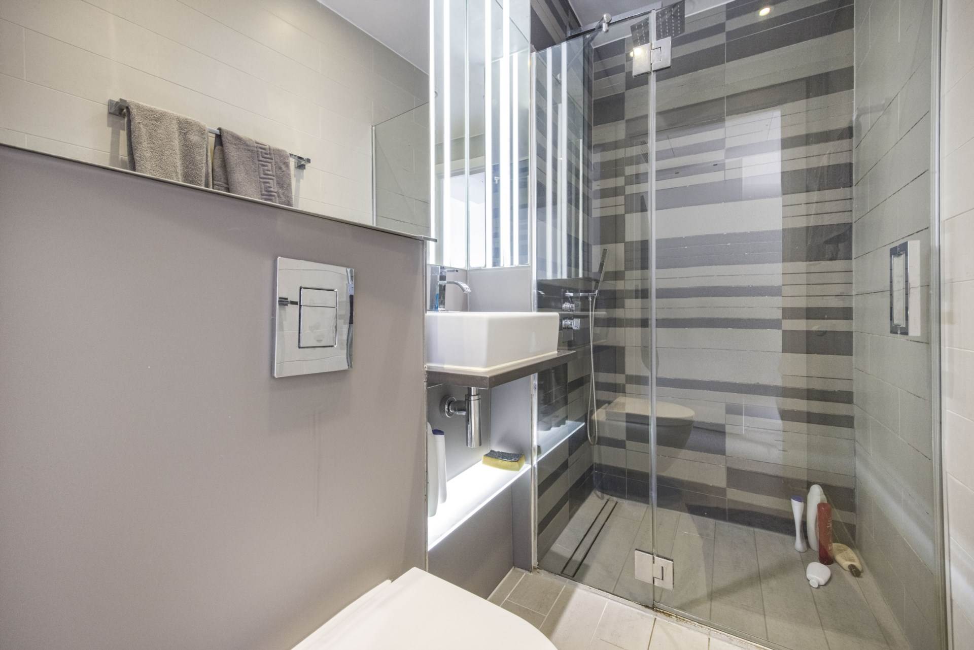 Courtyard Apartments, Avantgarde Place, Sclater Street, E1, Image 6