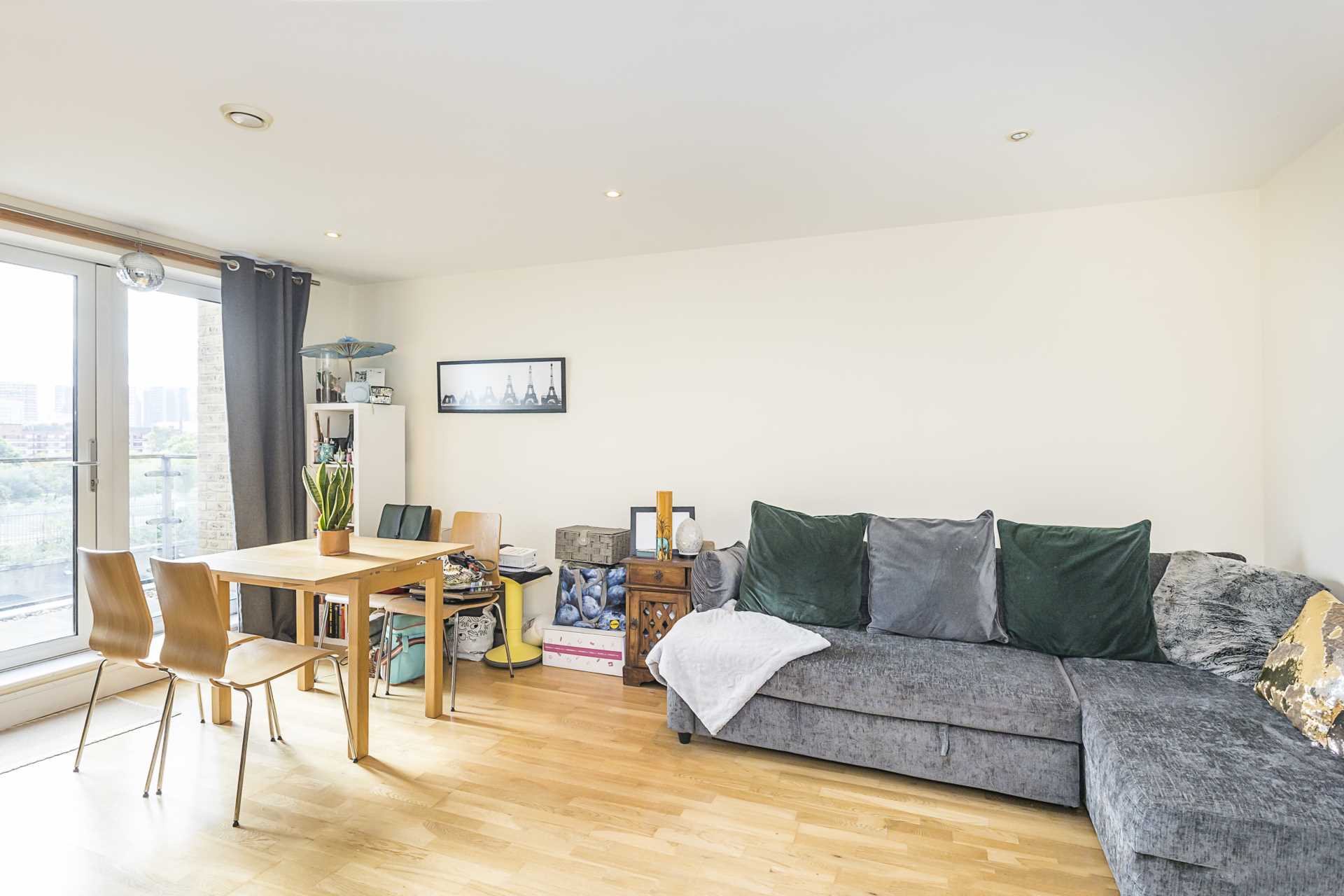 Cheshire Street, London, E2, Image 1