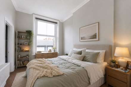 Pentonville Road, Islington, N1, Image 3